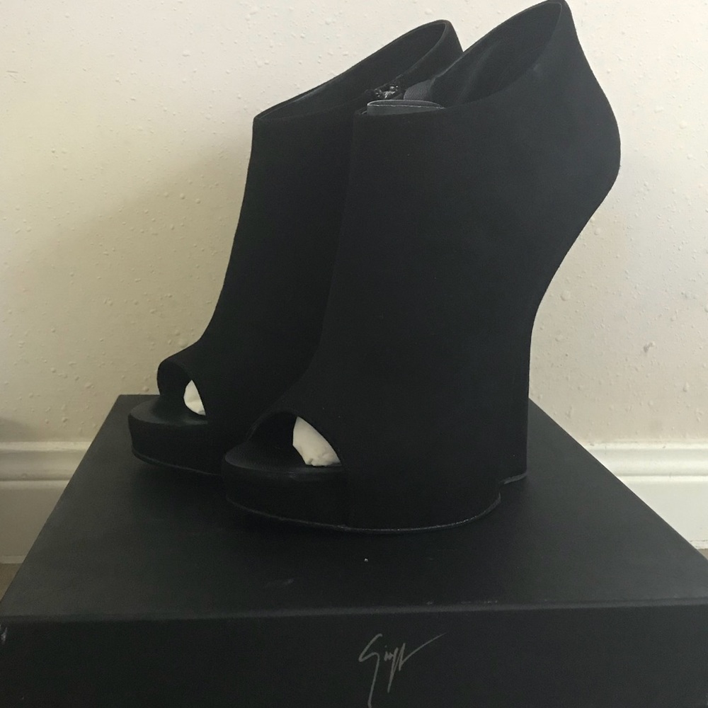 Giuseppe Zanotti sandal